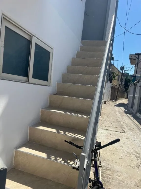 Apartament 1+1 me qera në Rruga e Dëshmorëve, Durrës, 40 m². Foto 1 nga 6