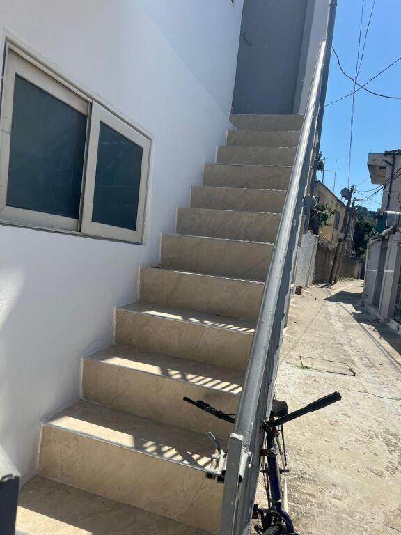 Appartamento 1+1 in affitto a Rruga e Dëshmorëve, Durazzo, 40 m²