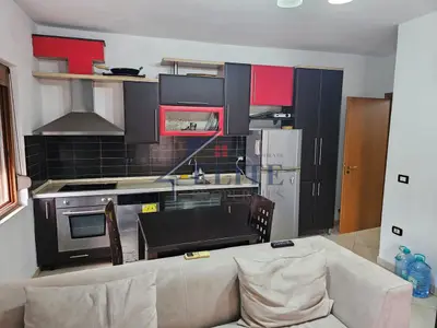Apartament 2+1 me qera në Frosina Plaku, Tiranë, 80 m². Foto 2 nga 6