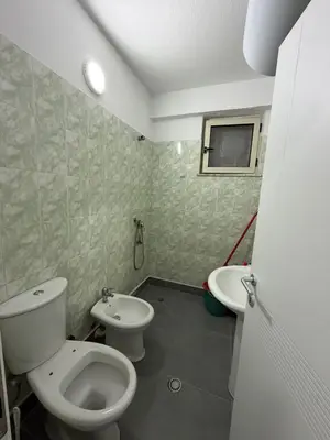 Appartamento 1+1 in affitto a Plazh Iliria, Durazzo, 70 m². Foto 7 di 8