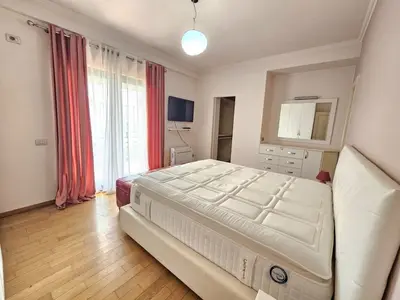 Apartament 2+1 në shitje në Rruga Him Kolli, Tiranë, 120 m². Foto 5 nga 10