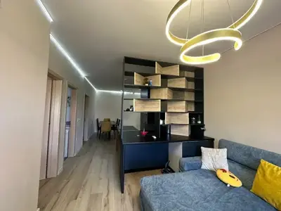 Appartamento 2+1 in affitto a Liqeni i Thatë, Tirana, 107 m². Foto 1 di 6