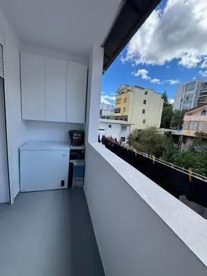 Appartamento 2+1 in vendita a Rruga Vangjel Capo, Tirana, 57 m². Foto 9 di 9