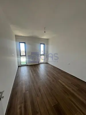 Appartamento 2+1 in affitto a Farmacia 10, Tirana, 112 m². Foto 6 di 8