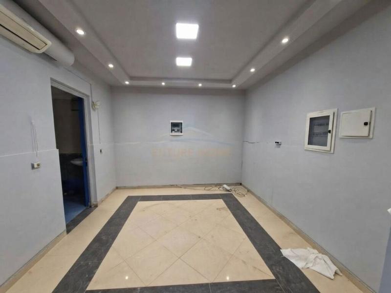 Commercial space for rent in Stacioni i Trenit, Tirana, 50 m²