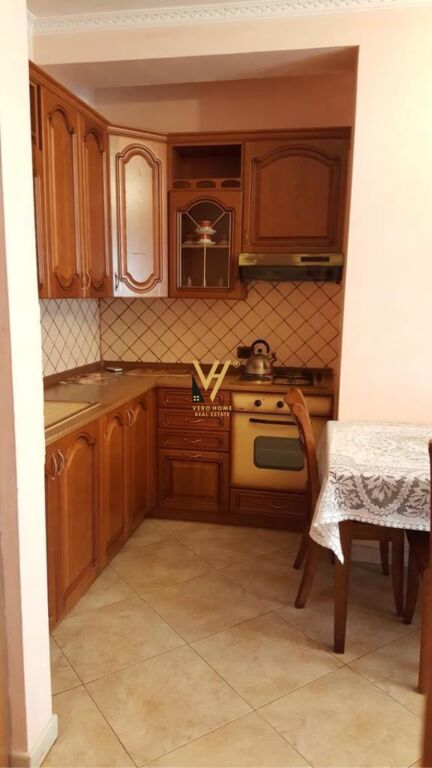 Apartament 1+1 me qera në Garda, Tiranë, 60 m². Foto 2 nga 3