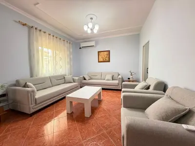 Apartament 2+1 me qera në Vilat Gjermane, Tiranë, 110 m². Foto 1 nga 5
