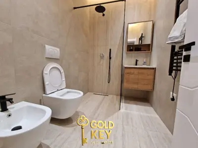 Apartament me qera në Sheshi Pranvera, Durrës, 100 m². Foto 11 nga 12
