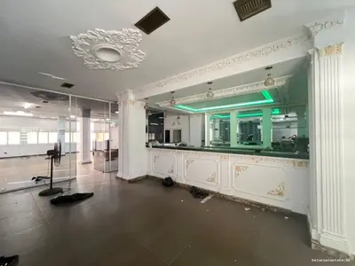 Zyrë me qera në Restorant Durrësi, Tiranë, 250 m². Foto 5 nga 9