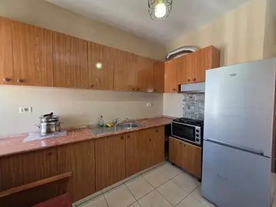 Appartamento 1+1 in affitto a Yzberisht, Tirana, 65 m². Foto 2 di 3