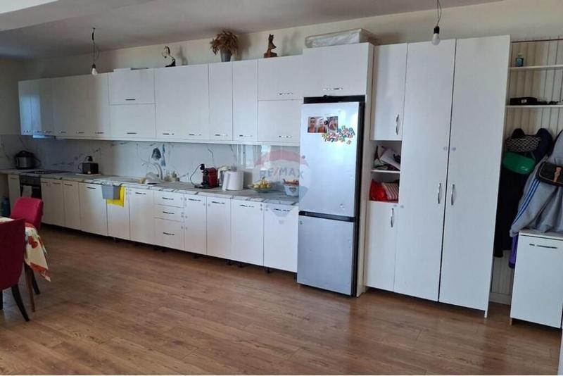 Penthouse në shitje në Plazhi i Vjetër, Vlorë, 160 m². Foto 8 nga 12