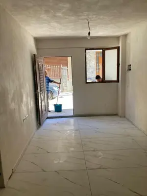 Apartament 1+1 në shitje në Qendër, Korçë, 44 m². Foto 3 nga 5