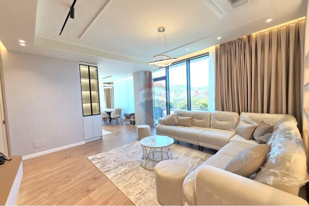 Apartment for rent in Liqeni i Tiranës, Tirana, 150 m². Photo 1 of 3
