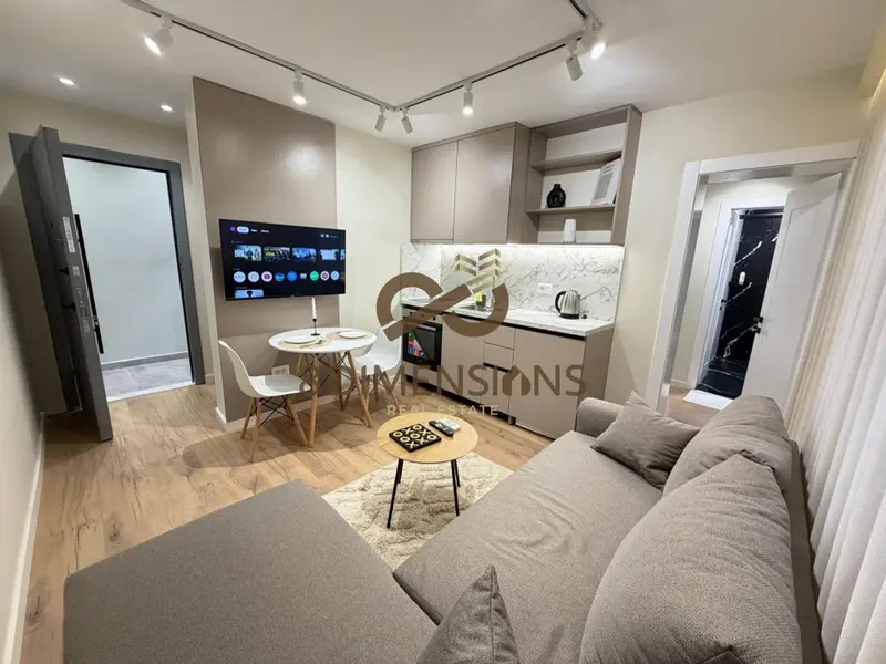 Apartment 1+1 for sale in Rruga e Kavajës, Tirana, 65 m²