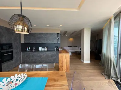Apartament 2+1 në shitje në Uji i Ftohtë, Vlorë, 167 m². Foto 2 nga 11