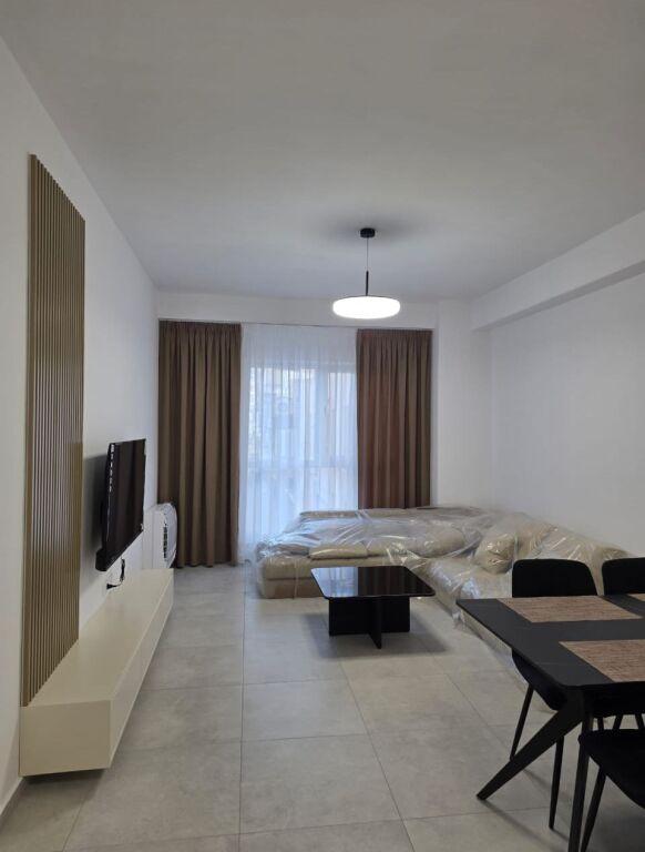 Appartamento 1+1 in affitto a AURA COMPLEX, Tirana, 72 m²