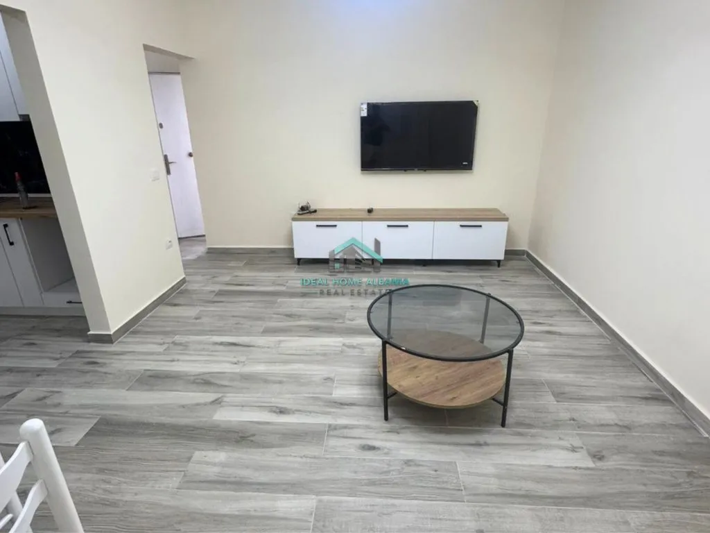 Apartament 1+1 në shitje në Cole, Vlorë, 60 m². Foto 1 nga 9