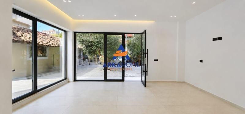 Locale in vendita a Shkolla e mesme fetare "Medreseja e Tiranës", Tirana, 50 m²