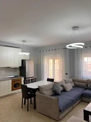 Apartament 2+1 me qera në Toptani, Tiranë, 103 m². Foto 3 nga 10
