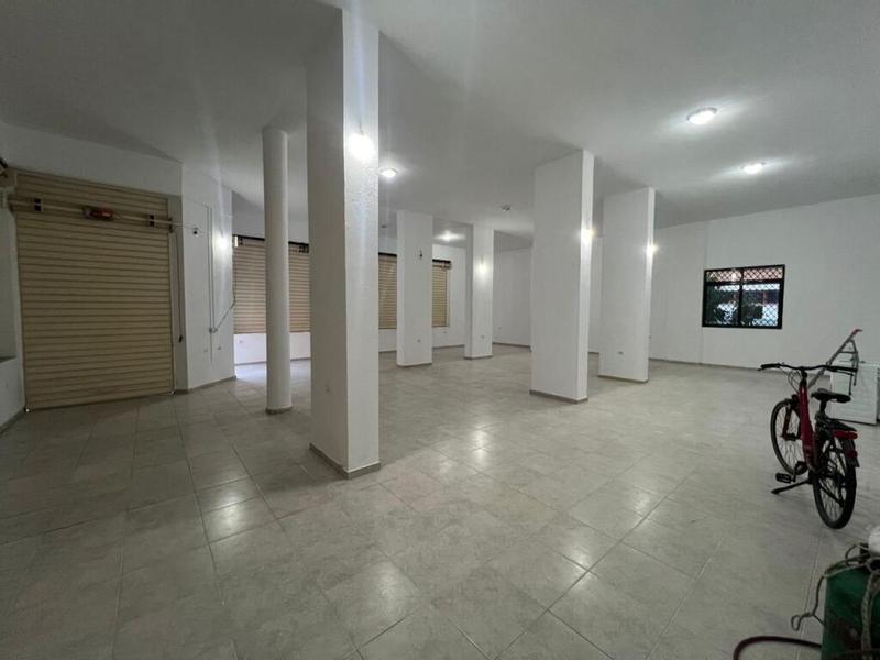Commercial space for rent in Xhamlliku, Tirana, 160 m²