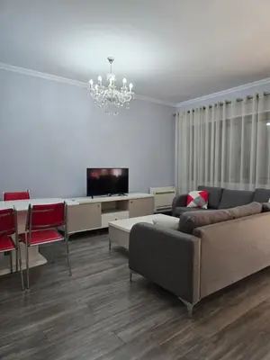 Apartament 3+1 me qera në Rruga e Bogdanëve, Tiranë, 100 m². Foto 1 nga 12