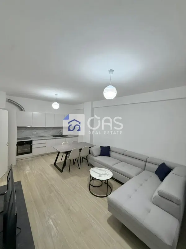 Apartment 2+2 for rent in Astir, Tirana, 105 m²