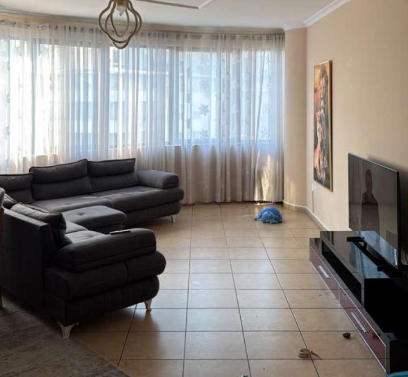 Appartamento 2+1 in vendita a Kompleksi Delijorgji, Tirana, 111 m²