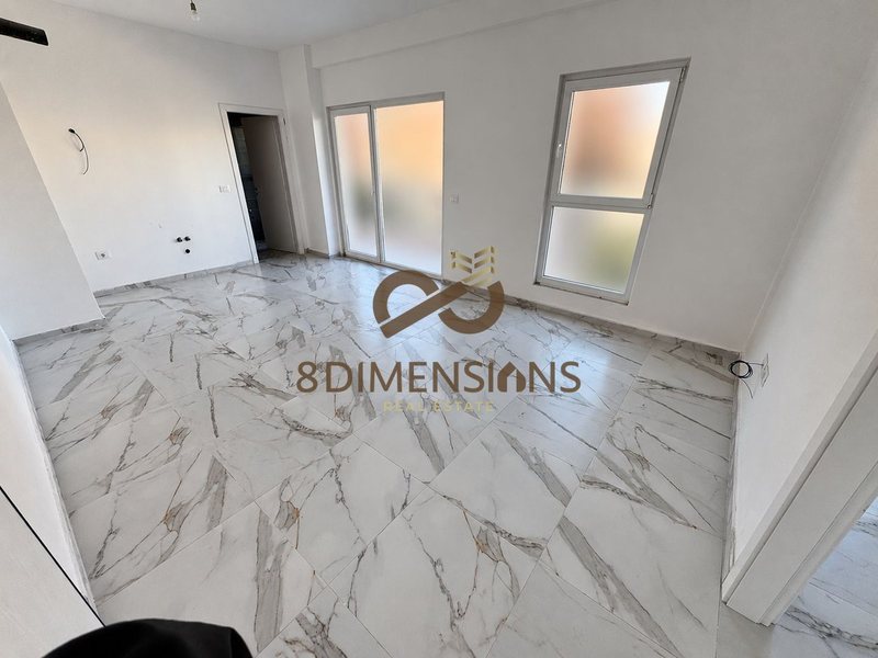 Ufficio in affitto a Laprakë, Tirana, 69 m²