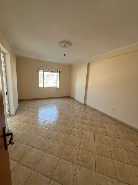 Apartment for sale in Durrës, 76 m². Photo 1 of 12