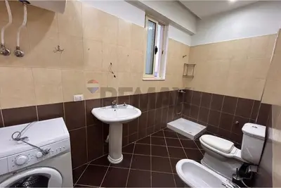 Apartament 1+1 në shitje në Cole, Vlorë, 74 m². Foto 10 nga 12