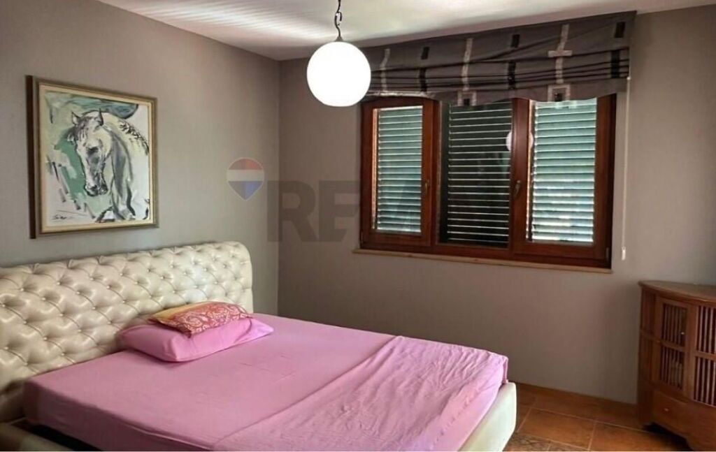 Apartment for sale in Rruga Mine Peza, Tirana, 120 m². Photo 2 of 3