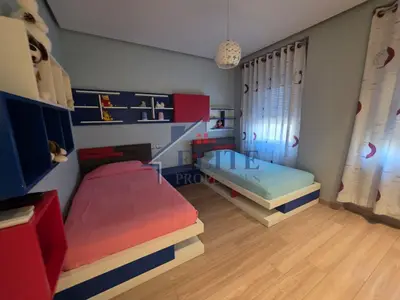 Apartament 2+1 me qera në Zogu i Zi, Tiranë, 110 m². Foto 10 nga 12