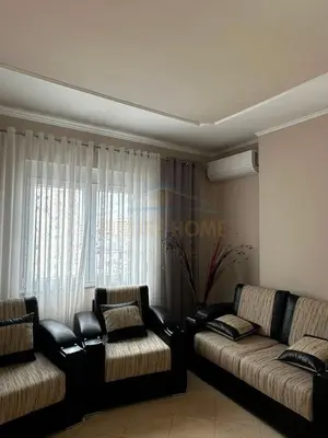 Apartament 1+1 me qera në Ish-URT, Durrës, 110 m². Foto 2 nga 7