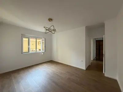 Apartment 1+1 for sale in Shkodër, 47 m². Photo 2 of 6