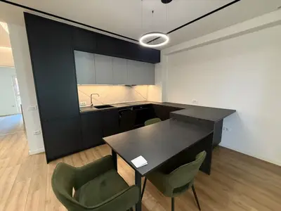 Apartament 2+1 me qera në Rruga e Kosovarëve, Tiranë, 120 m². Foto 4 nga 11