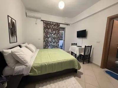 Studio for sale in Rrapi, Vlorë, 27 m². Photo 1 of 3
