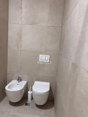 Apartament 1+1 me qera në Rruga Jordan Misja, Tiranë, 70 m². Foto 9 nga 10