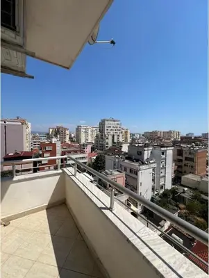 Apartament 2+1 me qera në Ish Rajoni i Policisë, Durrës, 97 m². Foto 2 nga 10