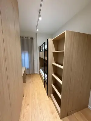 Apartament 2+1 me qera në Rruga e Kosovarëve, Tiranë, 95 m². Foto 8 nga 9