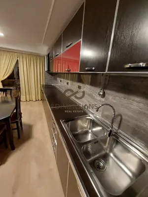 Apartament 2+1 në shitje në Myslym Shyri, Tiranë, 101 m². Foto 3 nga 12