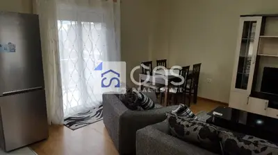 Apartament 2+1 me qera në Fresku, Tiranë, 90 m². Foto 2 nga 6