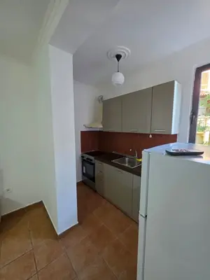 Apartament 1+1 me qera në Stadiumi Dinamo, Tiranë, 55 m². Foto 4 nga 8
