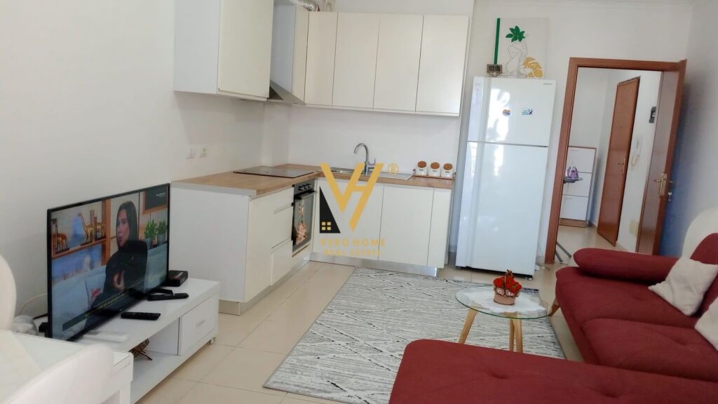 Apartament 1+1 me qera në Yzberisht, Tiranë, 70 m². Foto 1 nga 3