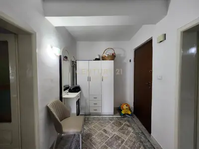 Apartament 1+1 në shitje në Kuzum Baba, Vlorë, 130 m². Foto 11 nga 12