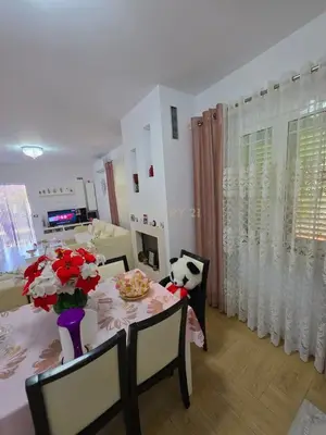 Vilë në shitje në Xhafzotaj, Durrës, 350 m². Foto 2 nga 12