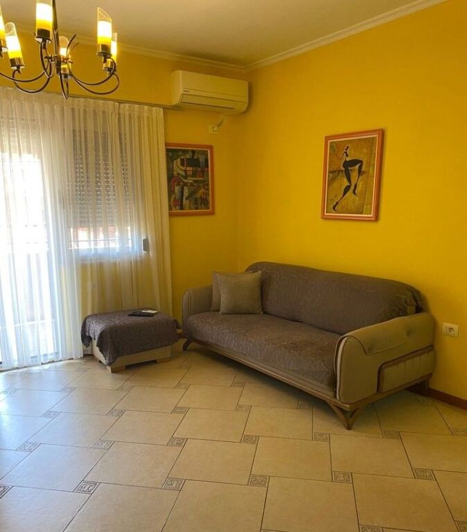 Apartment 2+1 for rent in Selvia, Tirana, 80 m². Photo 2 of 3
