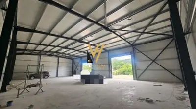 Warehouse for rent in Tufinë, Tirana, 660 m². Photo 2 of 2