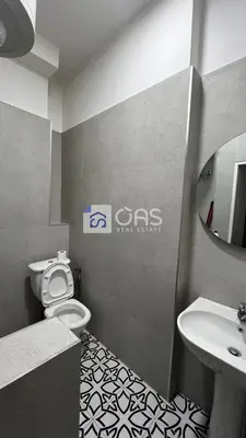Appartamento 1+1 in affitto a Rruga e Barrikadave, Tirana, 60 m². Foto 4 di 4
