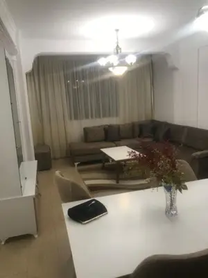 Appartamento 2+1 in affitto a Rruga e Kavajës, Tirana, 90 m². Foto 1 di 3