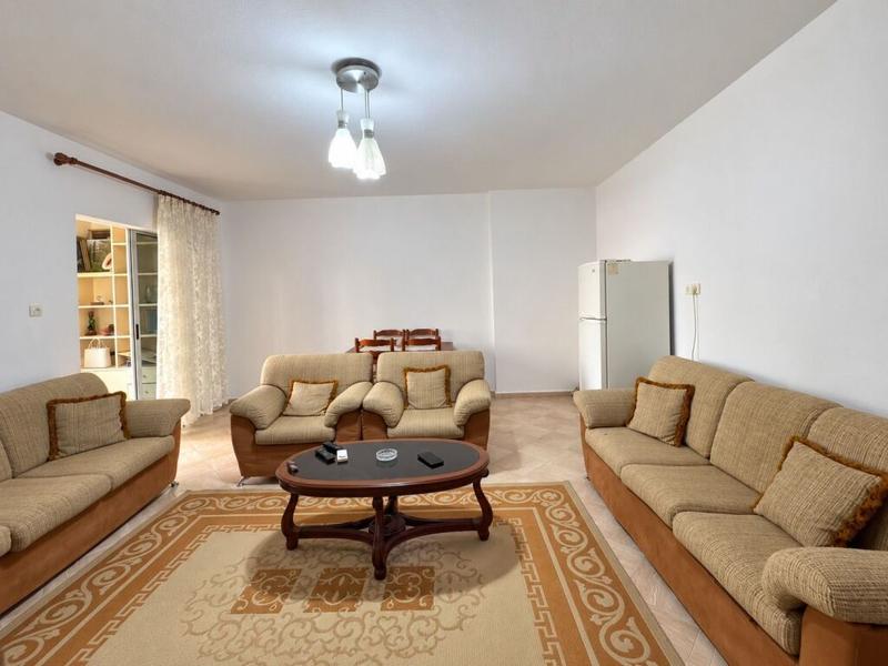 Apartament 2+1 me qera në Hipoteka, Tiranë, 90 m². Foto 3 nga 3